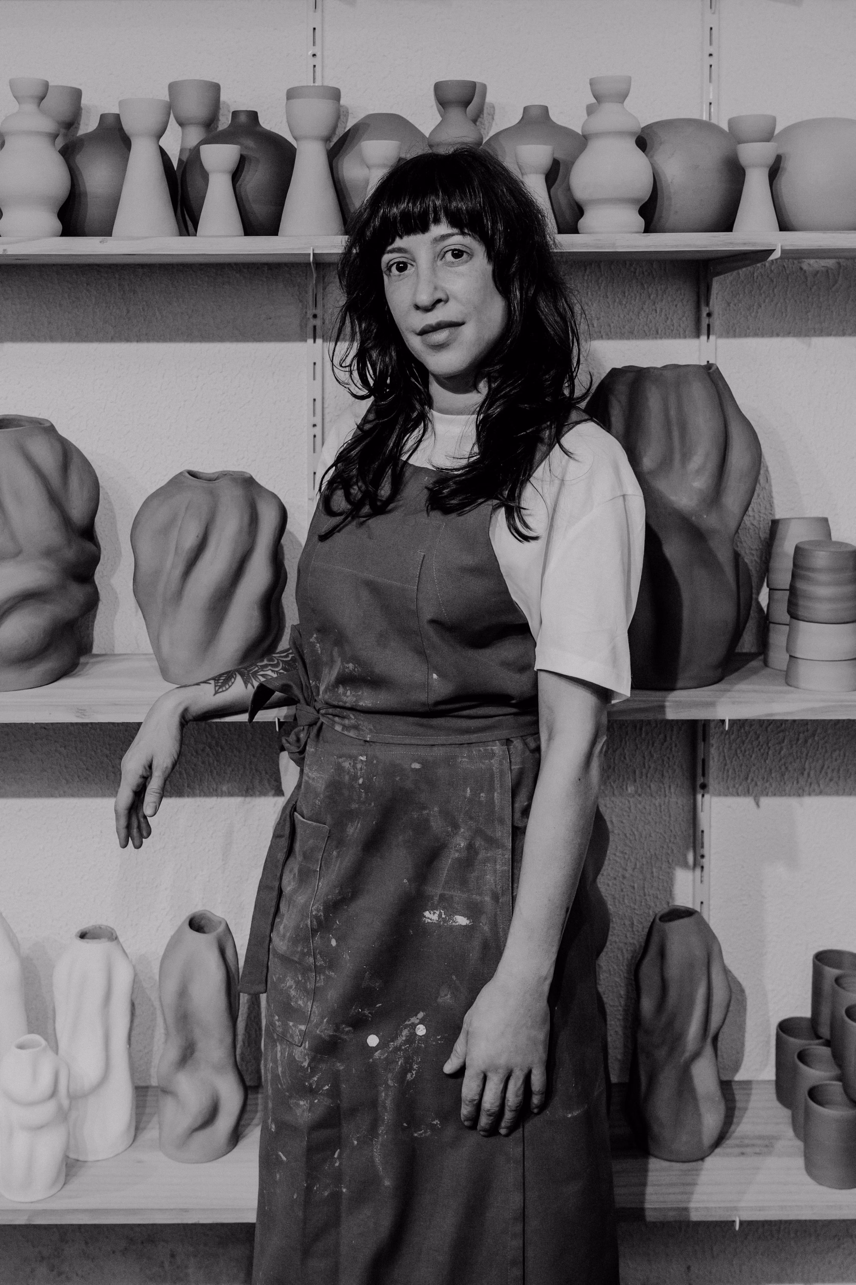 Marcela Fritzen no ateliê